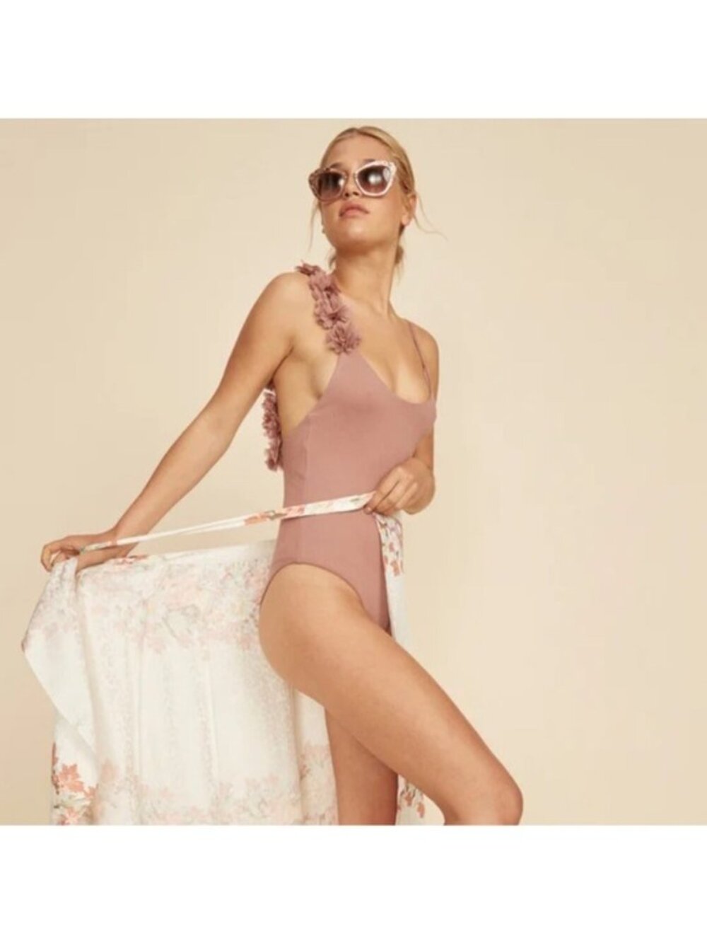 NEW LPA 234 Bodysuit M Mauve One Shoulder 3D Floral Stretch Ponte Sleeveless